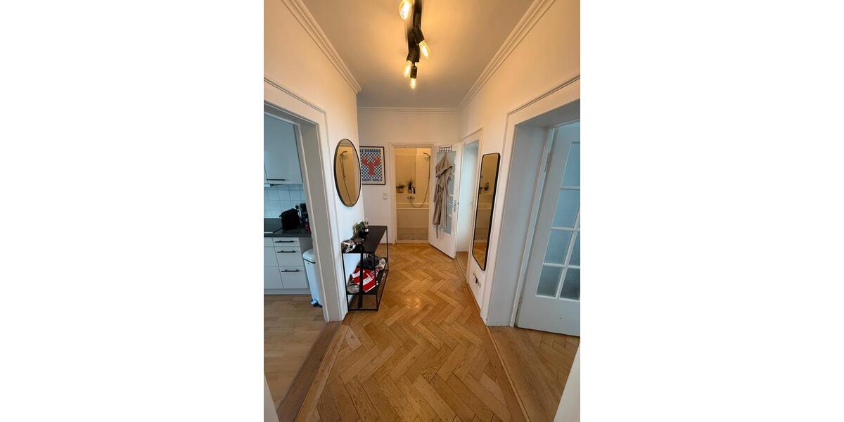 Etagenwohnung München Maxvorstadt - 2.5 Zimmer, 70 m&sup2;, 2.100&euro; | Angebot:25641007