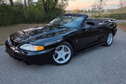 Ford Mustang 91.000 km 20.450 &euro; München 81825