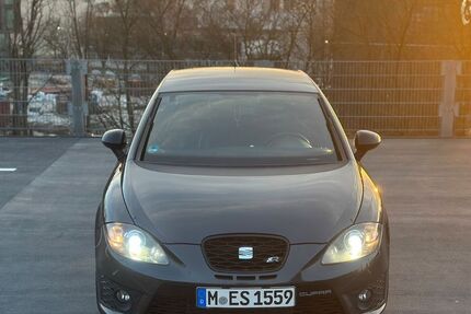 Seat Leon 165.000 km 8.300 &euro; München 81541