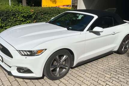Ford Mustang 74.500 km 23.900 &euro; München, Landeshauptstadt 81249