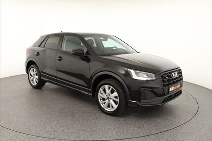 Audi Q2 25.084 km 32.950 &euro; Garching 85748