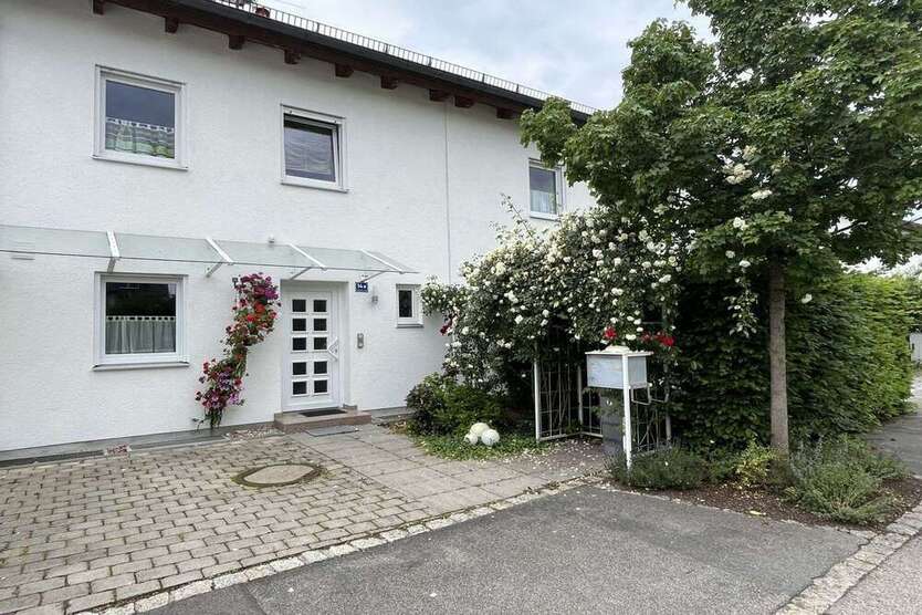 Haus zum Kaufen in Forstinning 643.000 € 168.23 m²
