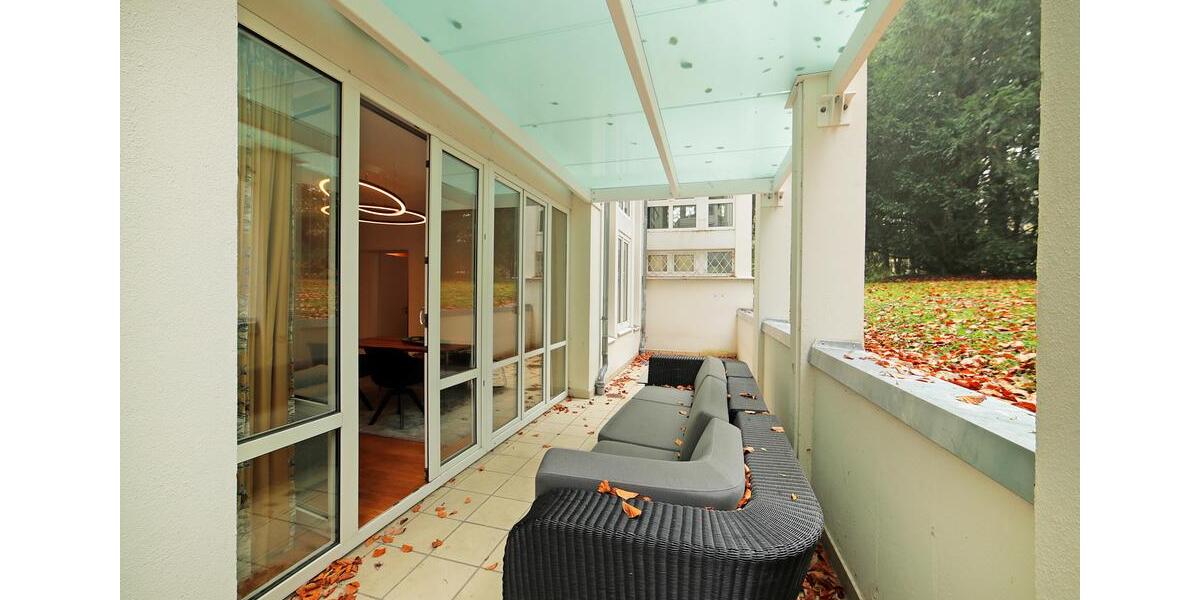 Traumlage direkt am Englischen Garten: Gehobene, lichtdurchflutete 3-Zimmer-Wohnung im Split-Level! zimmer