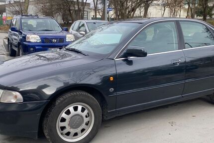 Audi A4 220.000 km 1.300 &euro; München 80809
