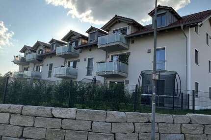 Wohnung zum Mieten in Oberding 1.415 € 94.38 m²