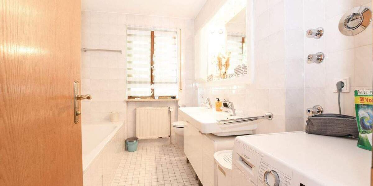 Etagenwohnung Germering Neugermering - 4 Zimmer, 116 m&sup2;, 1.925&euro; | Angebot:23949051