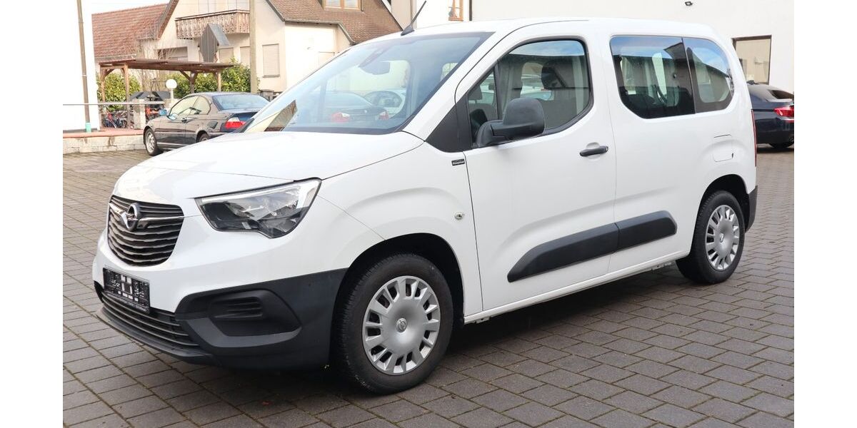 Opel Combo Life 28.253 km 15.990 &euro; Maisach 82216