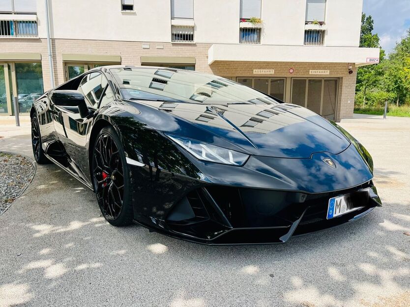 Lamborghini Huracán 6.000 km 279.900 € München 81825