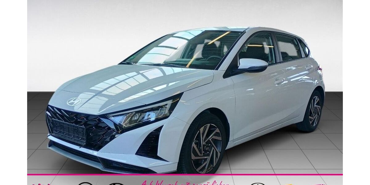 Hyundai i20 11.635 km 20.490 &euro; München 81677
