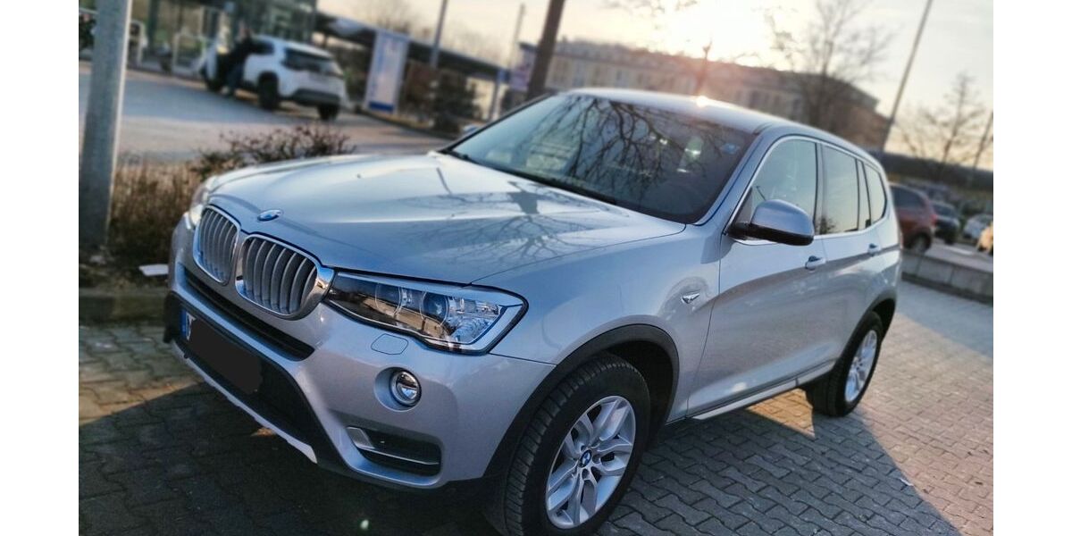 BMW X3 83.000 km 20.800 &euro; München 80995