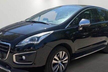 Peugeot 208 126.000 km 8.790 &euro; München 81249