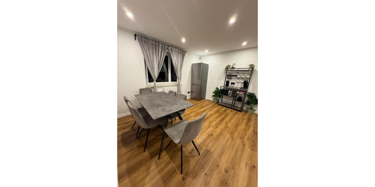 Einfamilienhaus Sulzemoos - 5 Zimmer, 170 m&sup2;, 4.500&euro; | Angebot:25403924