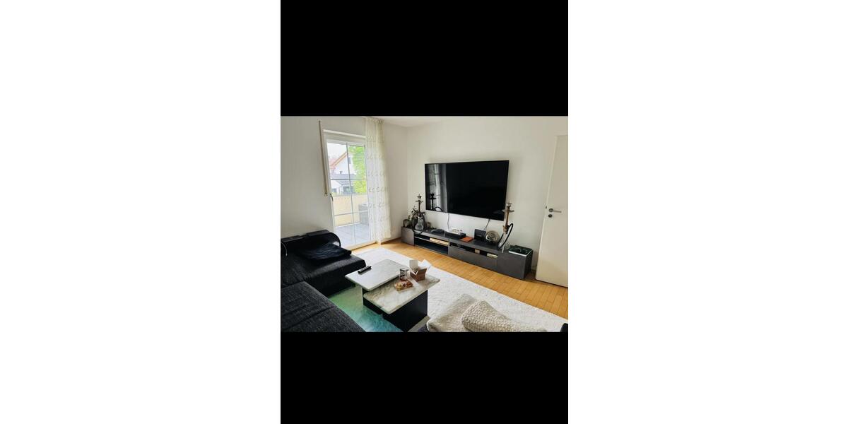 2 Zimmer Wohnung mit großem Balkon ( Strasslach - Dingharting) 2 zimmer