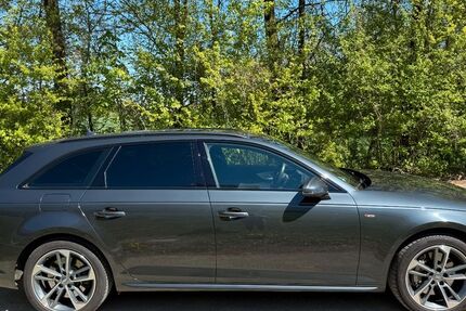 Audi A4 77.000 km 28.900 &euro; Ismaning 85737