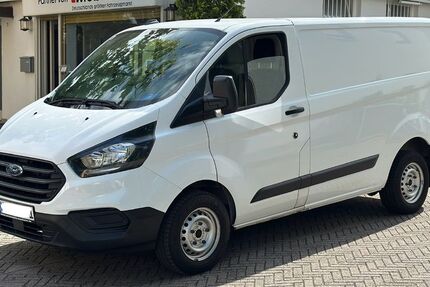 Ford Transit Custom 132.000 km 8.999 &euro; München 81827