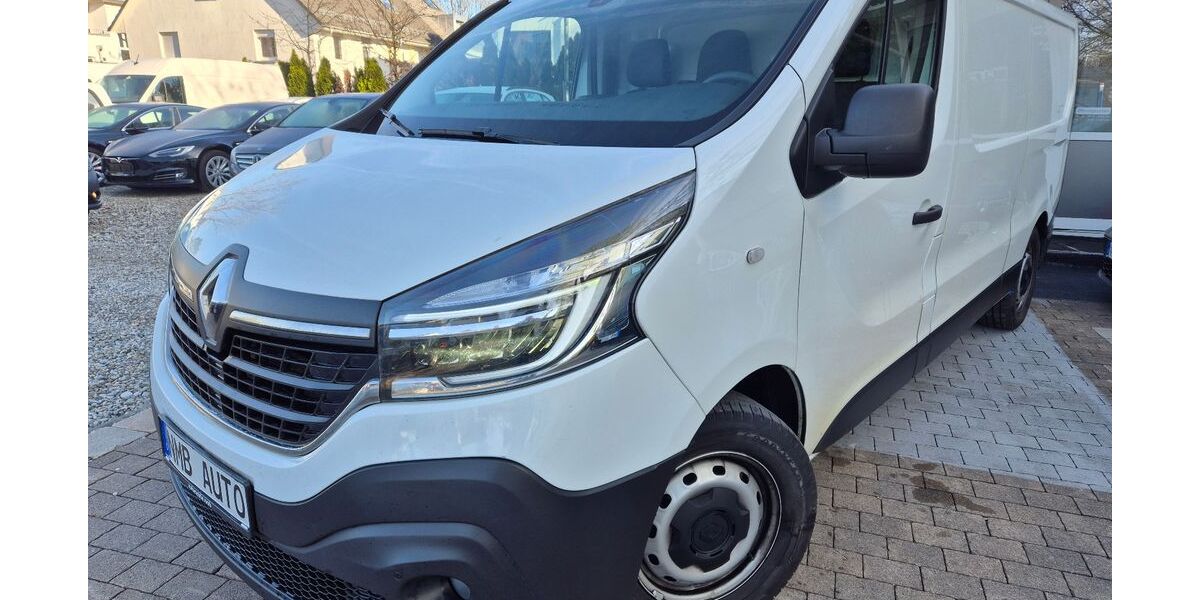 Renault Trafic 171.000 km 15.990 &euro; München 81247