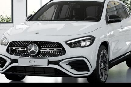 Mercedes-Benz GLA 200 9.900 km 42.900 &euro; München 80636