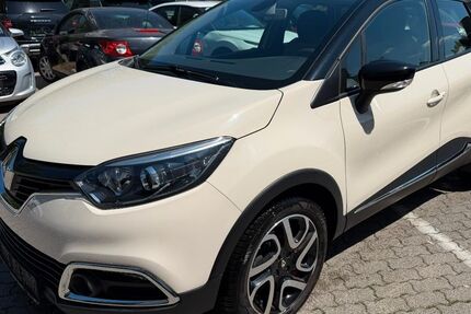 Renault Captur 27.454 km 8.490 &euro; München 81827