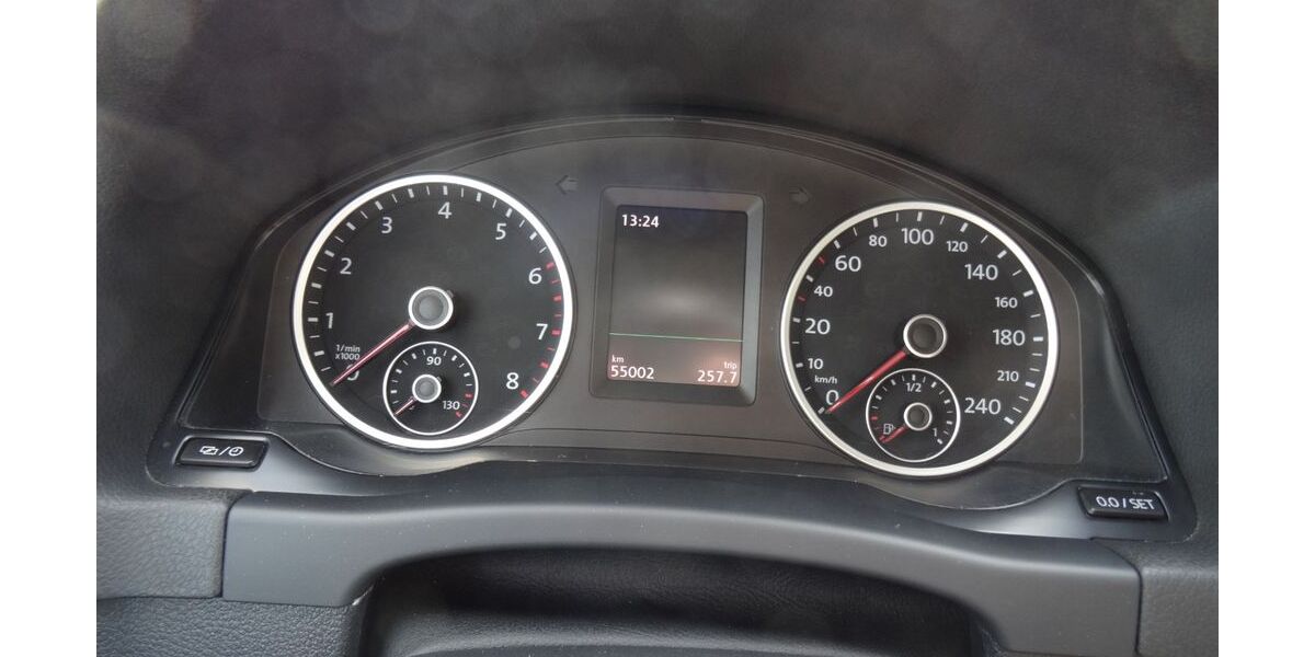 VW Tiguan 55.000 km 13.900 &euro; Gilching 82205