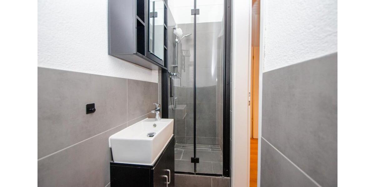 Hochparterre München Neuhausen-Nymphenburg - 2 Zimmer, 51 m&sup2;, 498.000&euro; | Angebot:27076042