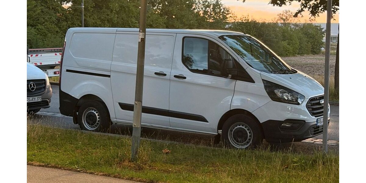 Ford Transit 92.000 km 10.900 &euro; Germering 82110