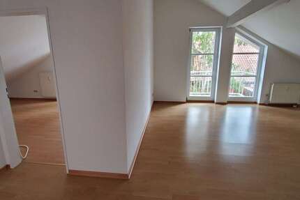 Wohnung Wolfratshausen - 3 Zimmer, 80 m&sup2;, 450.000&euro; | Angebot:26068286