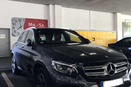 Mercedes-Benz GLC 250 179.000 km 22.900 &euro; München 81249