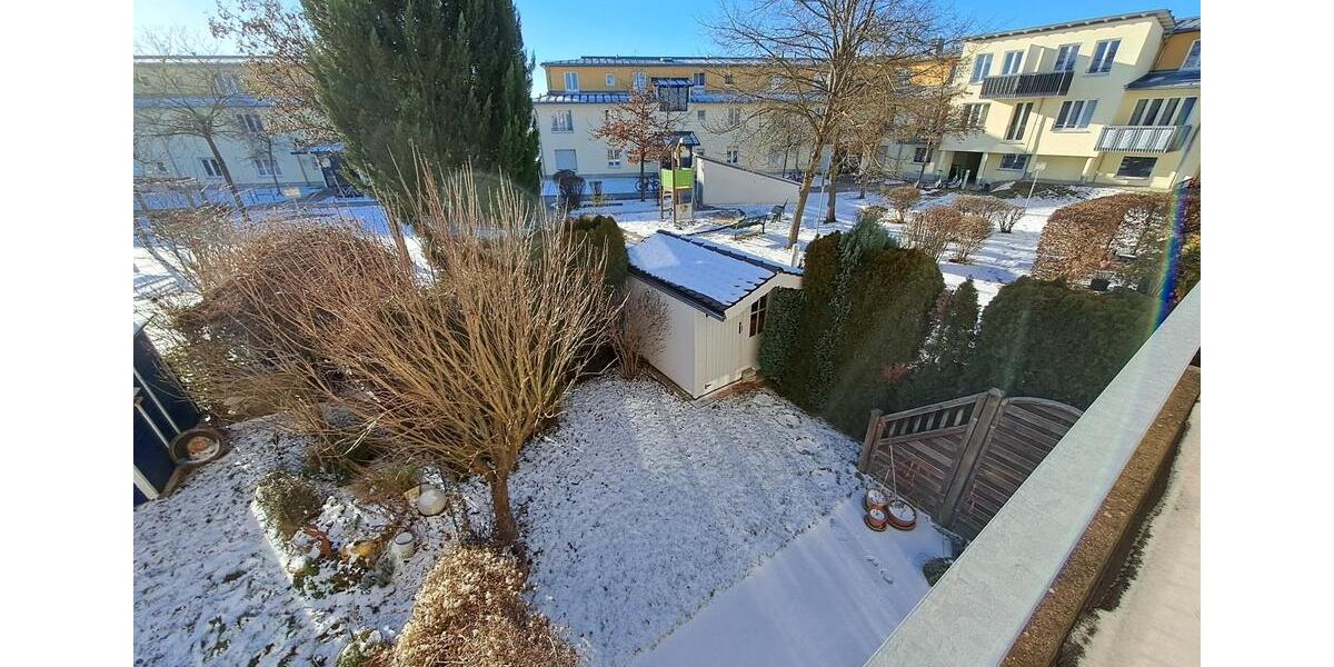 Wohnung mit Reihenendhaus-Charakter, PROVISIONSFREI 4 zimmer