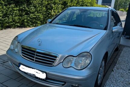 Mercedes-Benz C 200 195.000 km 3.800 &euro; Brunnthal 85649