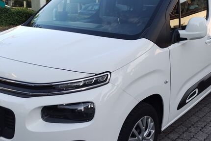 Citroen Berlingo 53.000 km 18.900 &euro; München 81375