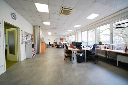 ELVIRA! Sendling - helle Büroflächen zimmer