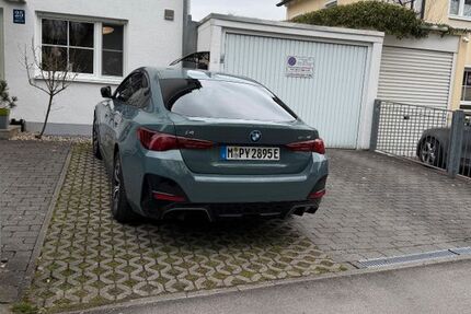 BMW i4 21.000 km 54.200 &euro; München 80939