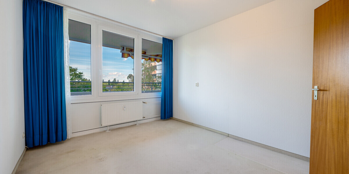 91 m² voller Möglichkeiten - Bezugsfreie 3-Zimmer-Wohnung mit großer Loggia - Etagenwohnung Unterhaching | Angebot:27298874