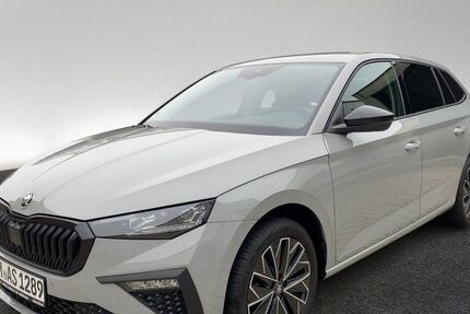 Skoda Scala 6.500 km 29.760 &euro; München 80935