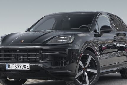 Porsche Cayenne 9.900 km 136.950 € München 81477