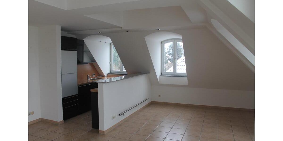 Luxuriöse 3-Zimmer DG (mit Galerie), 97 qm Brutto-Wohnfläche 3 zimmer