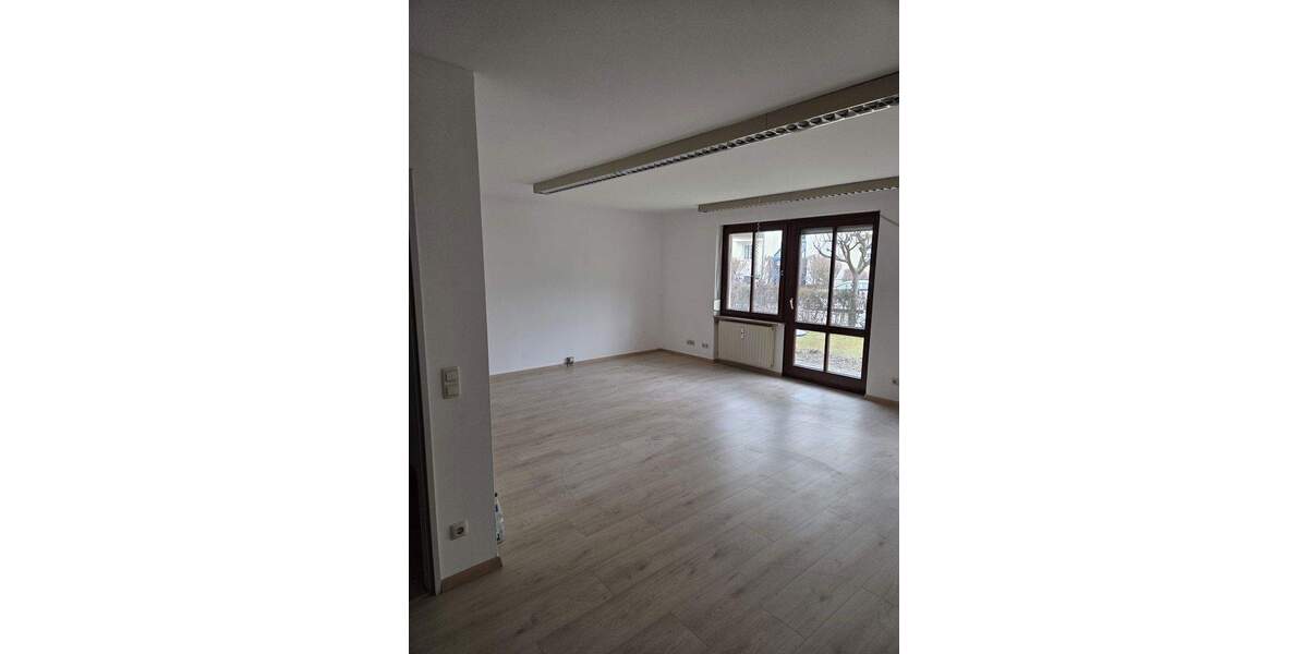 Gewerbeobjekt Bayern - Germering Germering - 1.690&euro; | Angebot:25806699