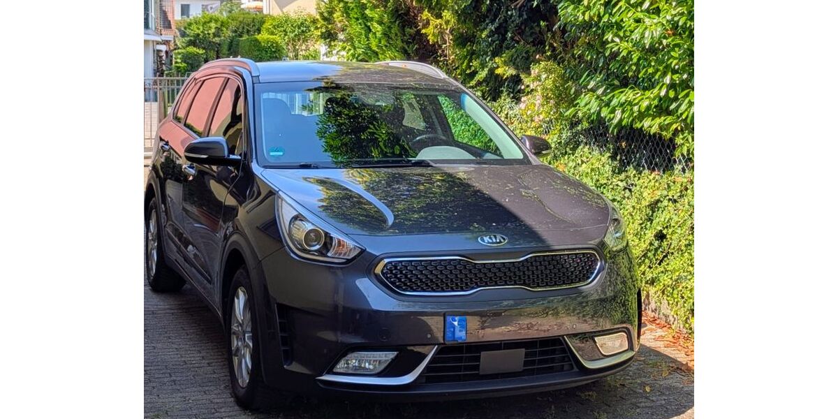 Kia Niro 149.000 km 12.900 &euro; Dachau 85221