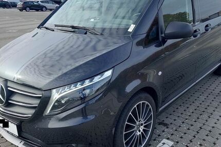Mercedes-Benz Vito 60.000 km 45.900 € München 81243