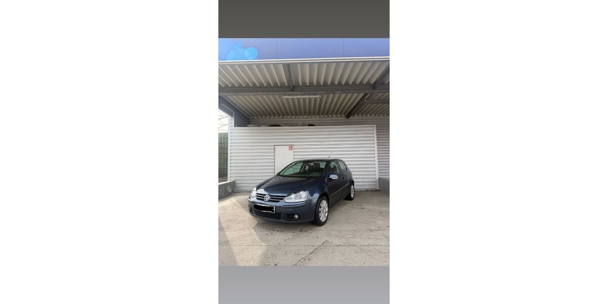VW Golf 185.000 km 3.950 &euro; Maisach 82216