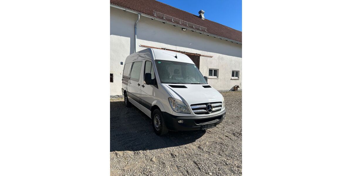 Mercedes-Benz Sprinter 197.583 km 10.200 &euro; München 80807