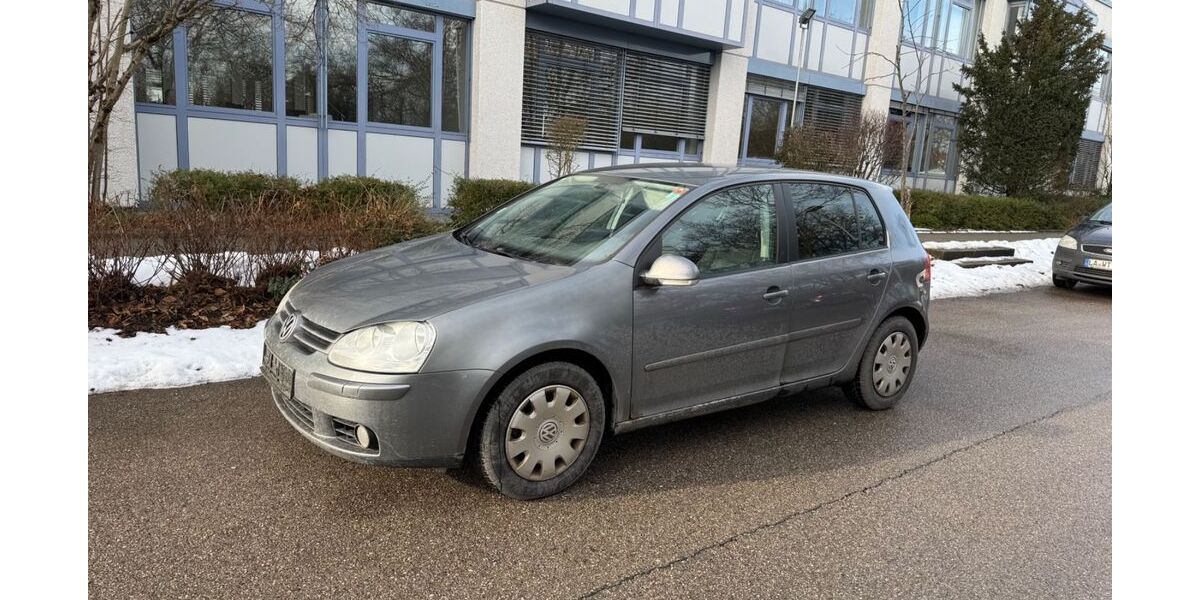 VW Golf 225.000 km 1.900 &euro; Feldkirchen 85622