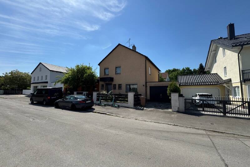 Großzügiges Grundstück in ruhiger Lage von München-Freimann zu verkaufen!