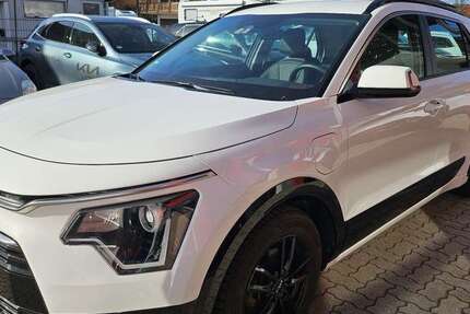 Kia Niro 45.635 km 25.990 € Egling 82544