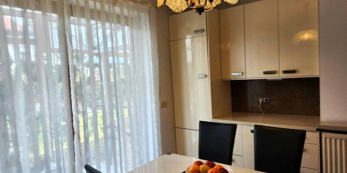 Etagenwohnung Zorneding bei München Zorneding - 2 Zimmer, 90 m&sup2;, 1.450&euro; | Angebot:26190428