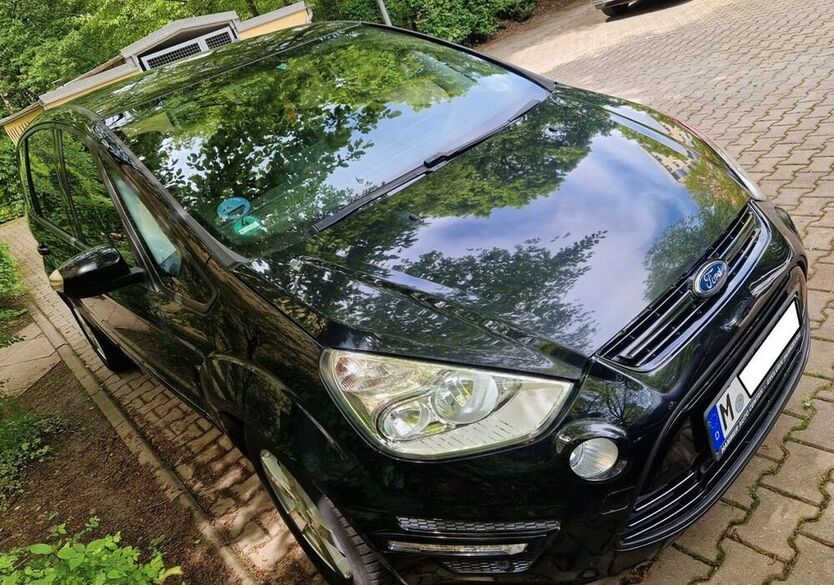 S-Max
