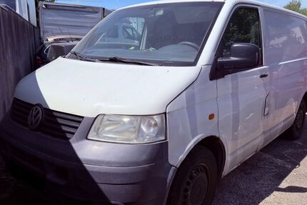 VW T5 Transporter 270.000 km 900 &euro; Markt Schwaben 85570