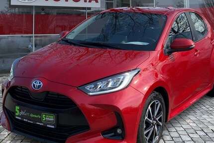 Toyota Yaris 28.220 km 19.490 &euro; München 80807