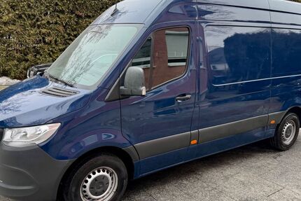 Mercedes-Benz Sprinter 150.000 km 15.980 &euro; München 81827