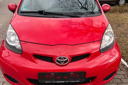 Toyota Aygo (X) 130.483 km 1.700 &euro; München OT Trudering-Riem 81825